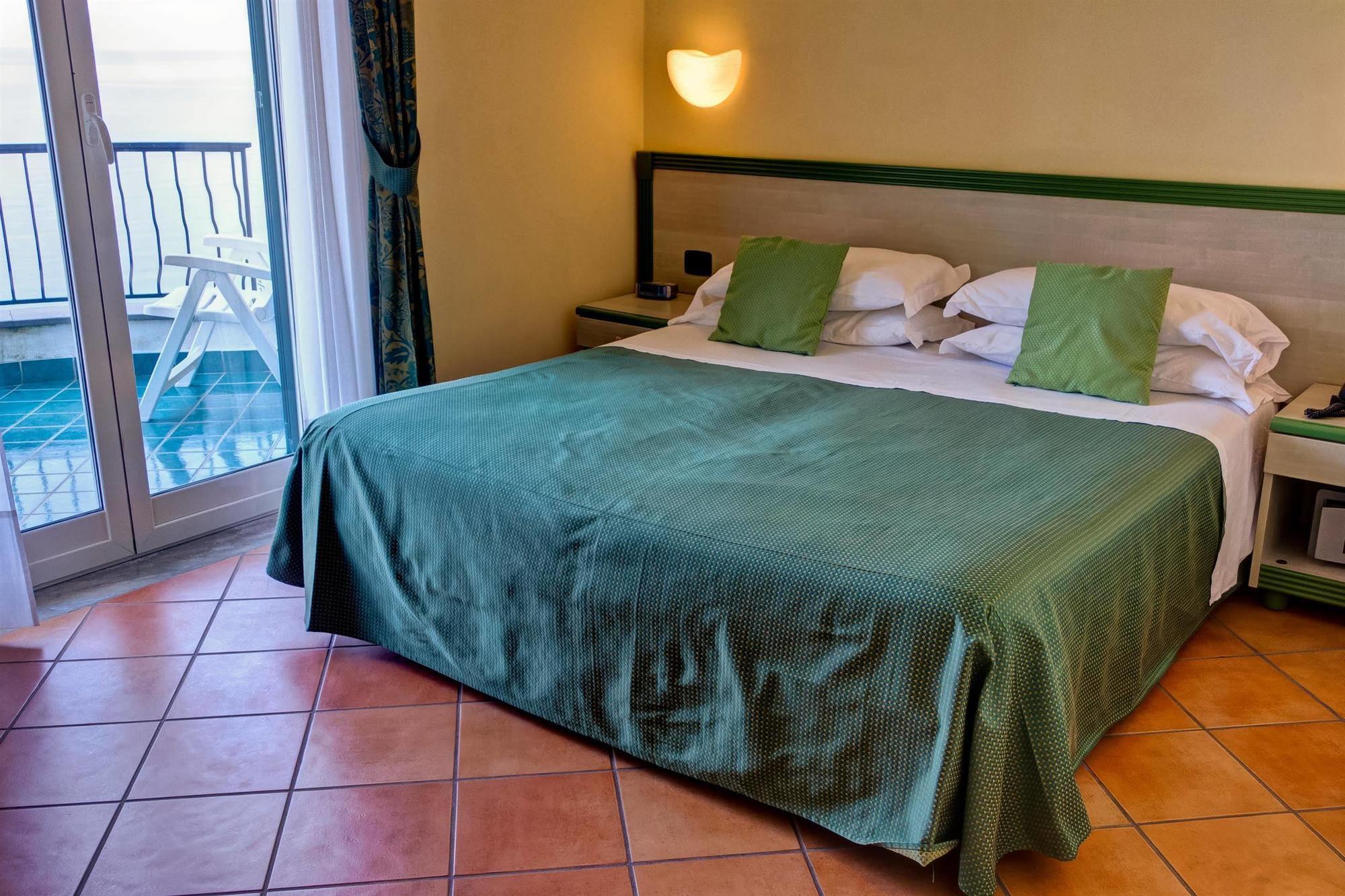 Best Western Hotel La Conchiglia Palinuro Exterior foto